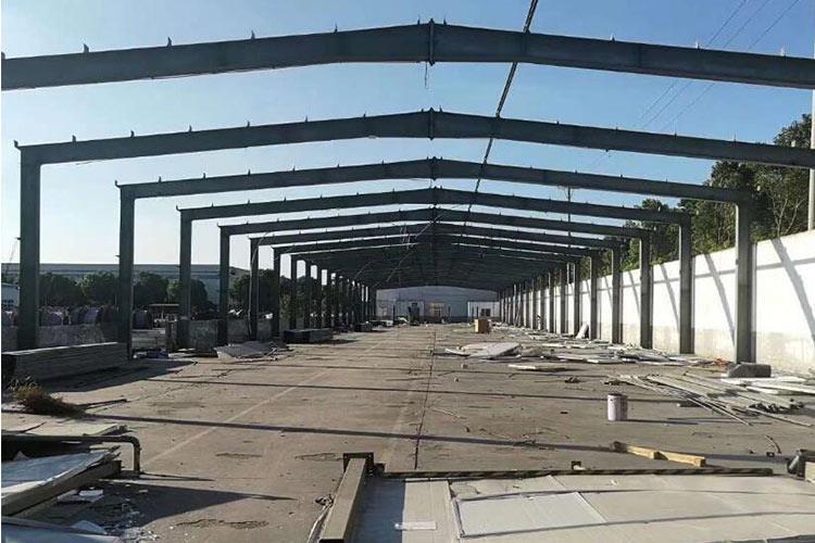 江苏钢结构厂房市场价格如何？内行人一次说清楚，看完不吃亏